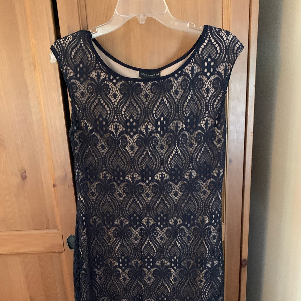 Lacey dress size 10